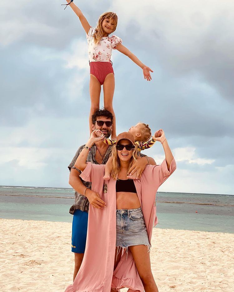 Mery Del Cerro se mostró con su familia desde Punta Cana