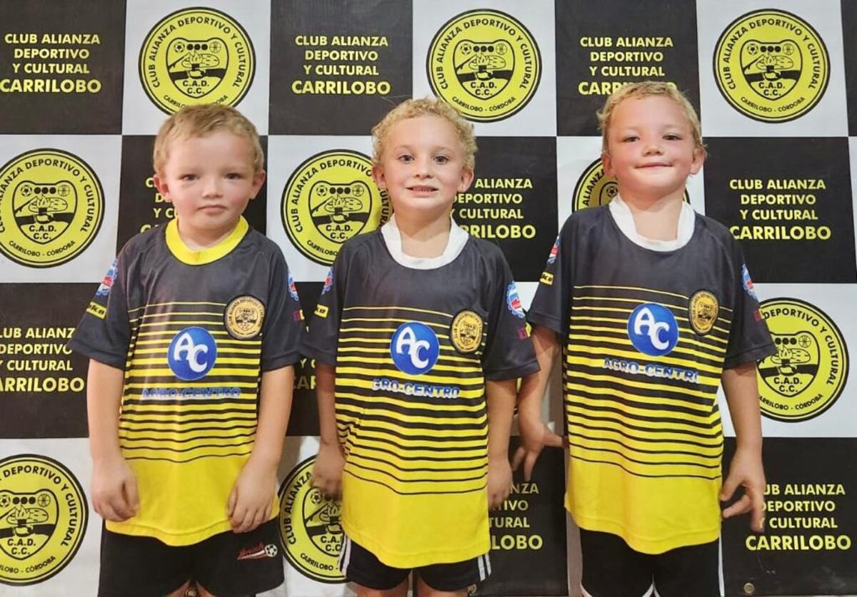De pasión futbolera: son trillizos, debutaron en “cebollitas” y sorprendieron a todo Carrilobo