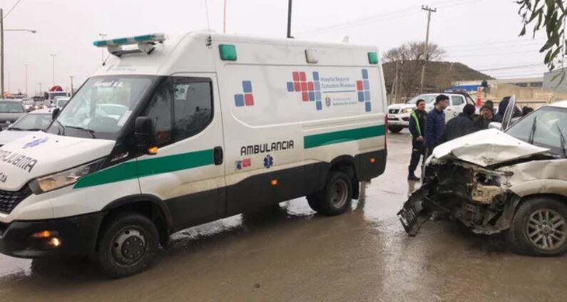 Chocó un camión de Bomberos que iban a asistir a un auto en Comodoro Rivadavia.