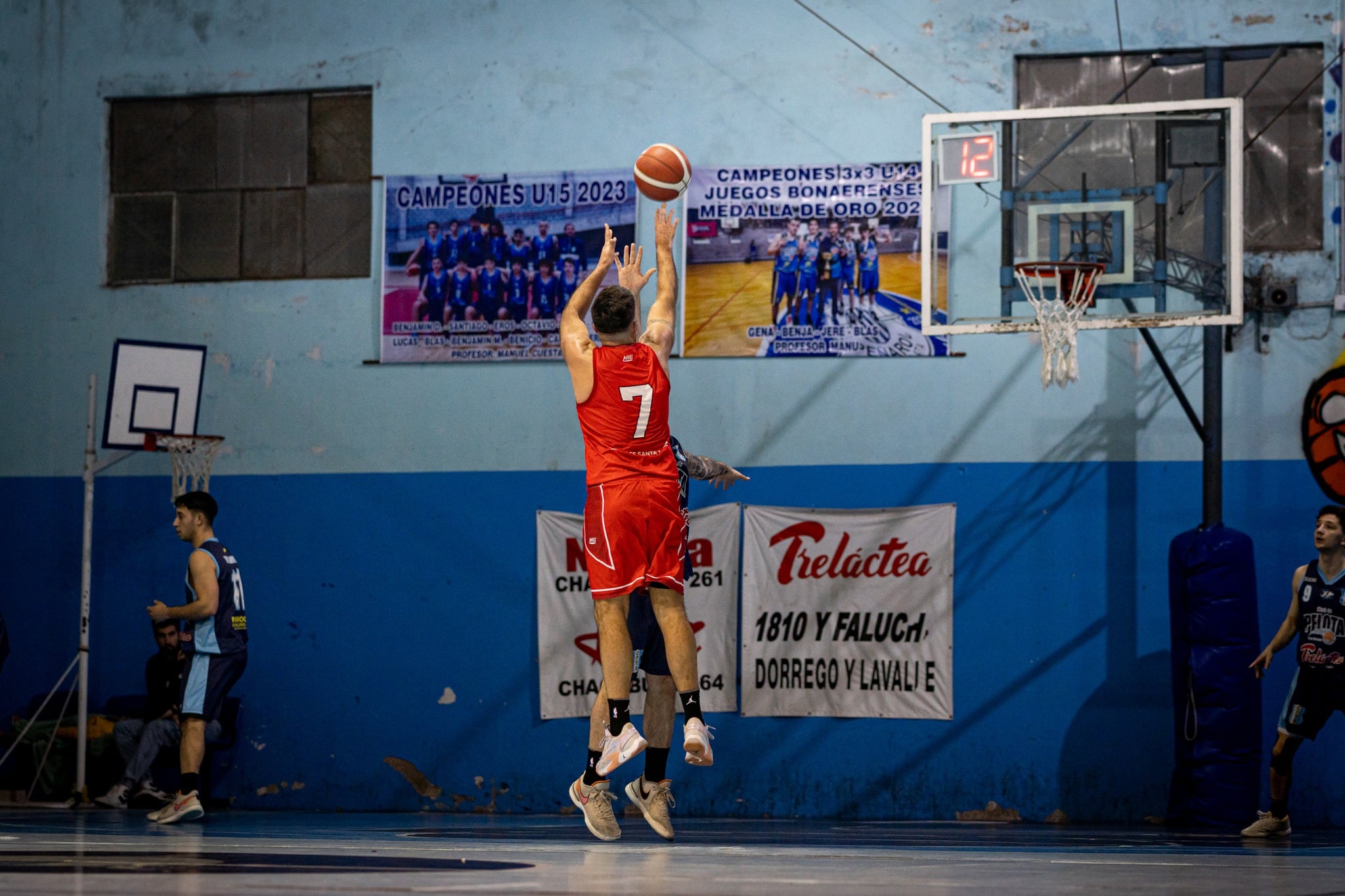 Torneo Clausura de Básquet de Tres Arroyos: triunfos de Huracán, Quilmes y Alumni