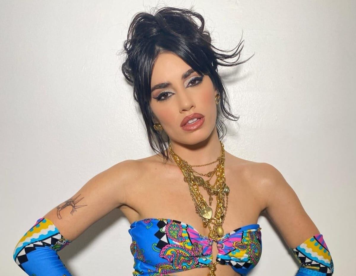 Lali Espósito sorprendió con un outfit sporty verde y sus habilidades para el básquet