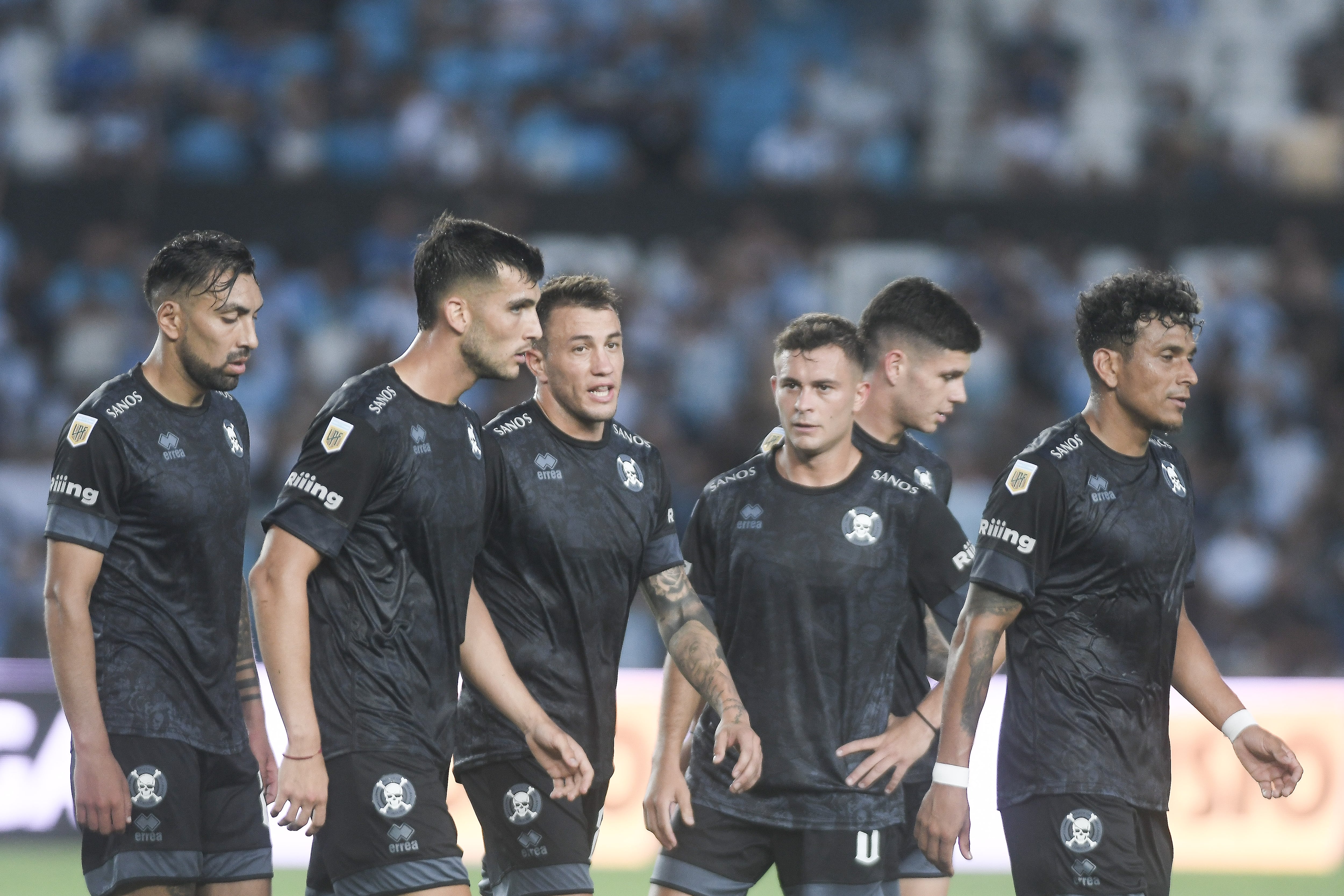 Belgrano se trajo un valioso punto de Avellaneda.