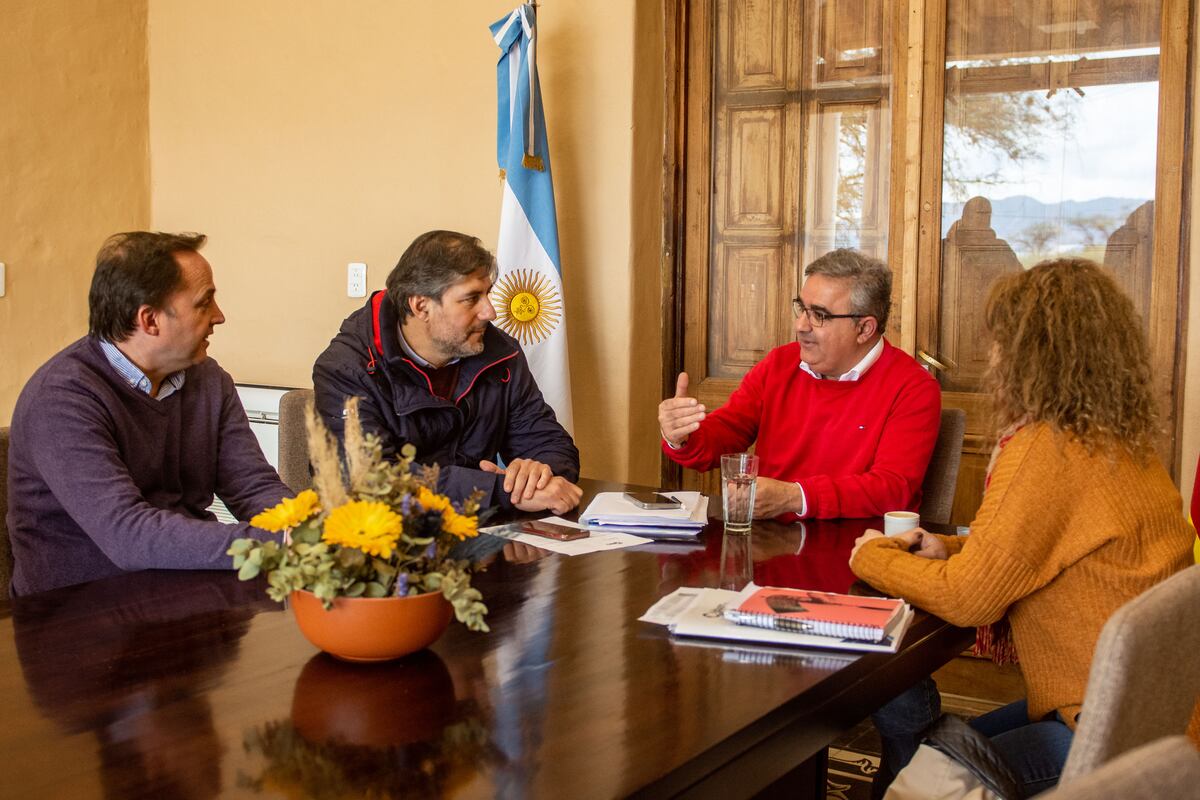 Raúl Jalil se reunió con el presidente de la Federación Económica de Catamarca