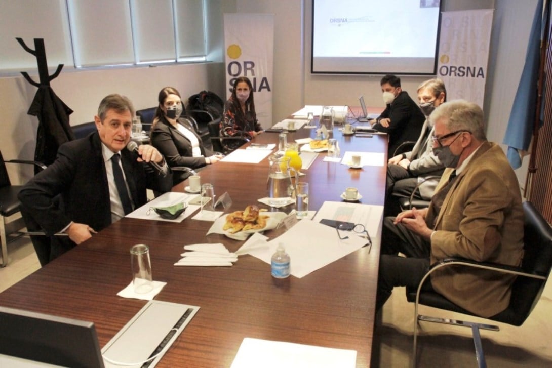 Reunión en el Organismo Regulador del Sistema Nacional de Aeropuertos (ORSNA). 