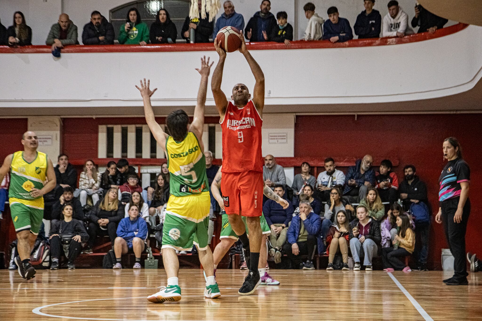 Huracán venció a Costa Sud y es finalista del Clausura de Básquet de Tres Arroyos