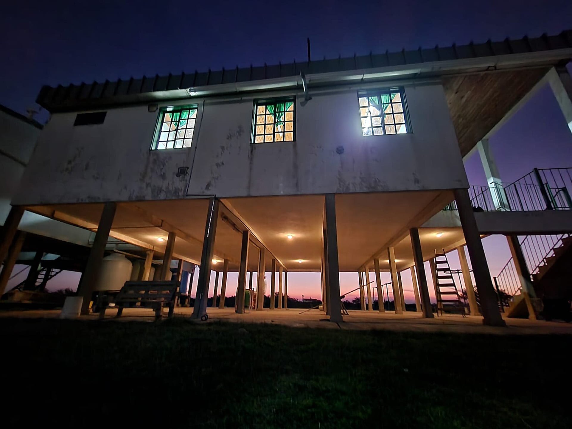 La escuela rural de Islas del Ibicuy que logró tener abastecimiento eléctrico permanente