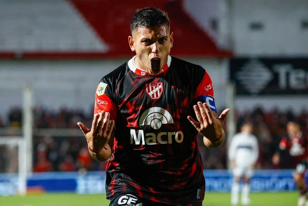 Instituto tiene al goleador del campeonato: Santi Rodríguez. (IACC).