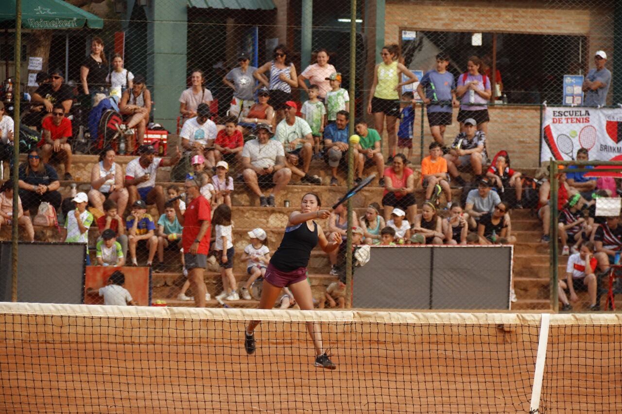 Torneo de Tenis en Club Carlos Paz