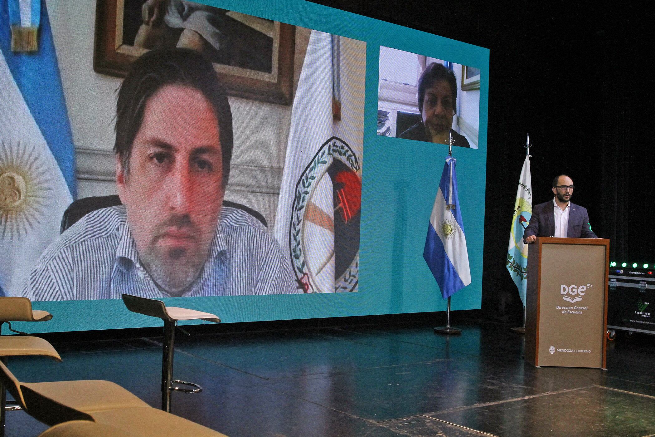 El director general de Escuelas, José Thomas junto al ministro de Educación de la Nación, Nicolás Trotta.