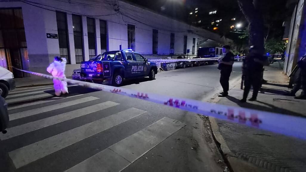 El policía de 40 años fue asesinado en la puerta de la guardia del Hospital Provincial