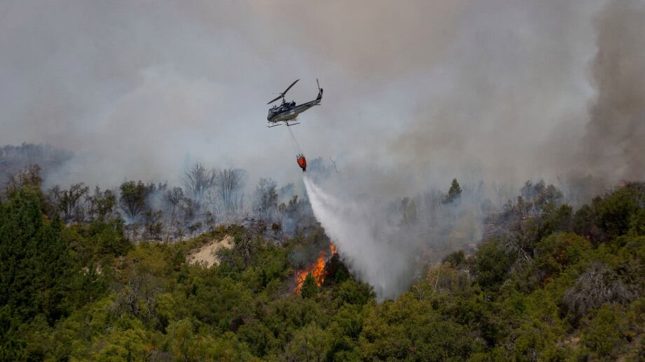 Incendio forestal en la zona de Cuesta del Ternero (Foto: Marcelo Martinez)