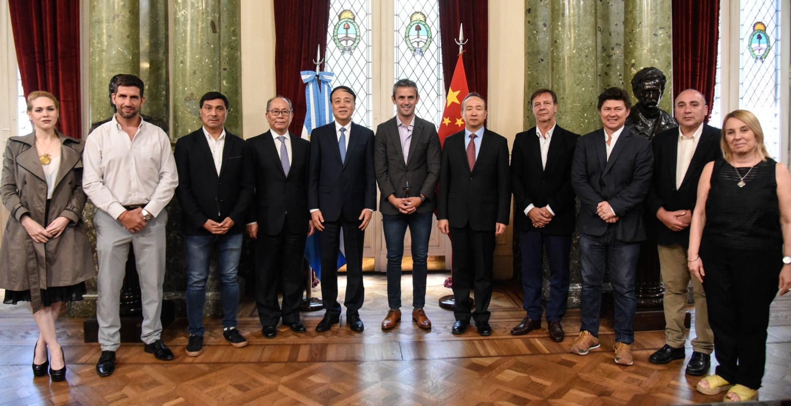 La comitiva china fue recibida en el Salón de Honor de la Presidencia de la Cámara de Diputados de la Nación.