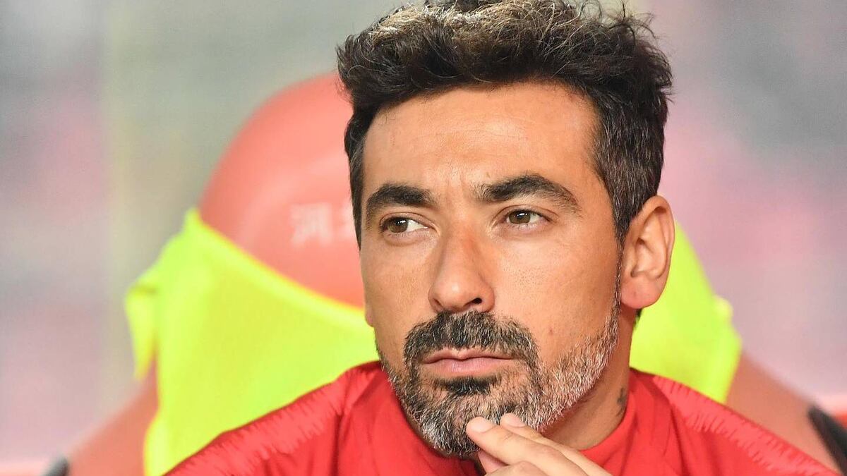“Pocho” está: Ezequiel Lavezzi reapareció con una foto tras la internación en Uruguay