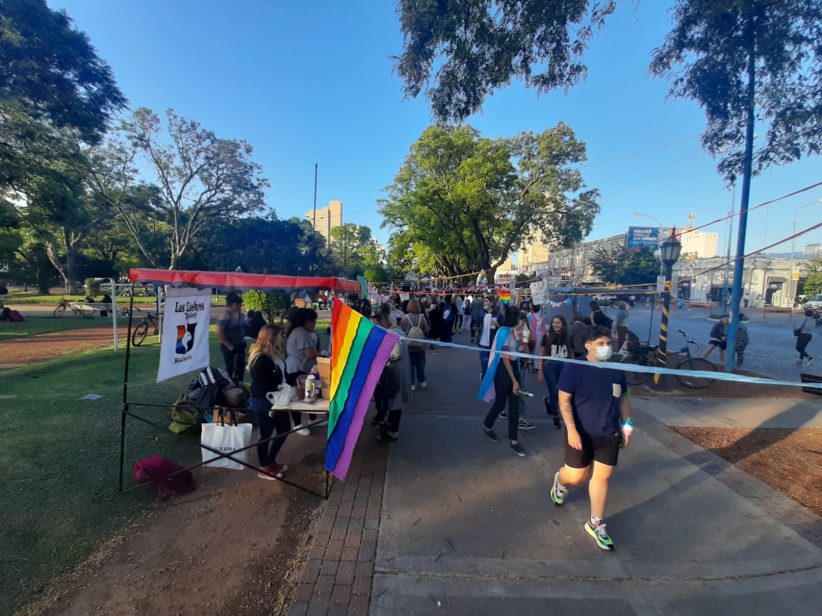 Feria en la marcha del orgullo en Rafaela