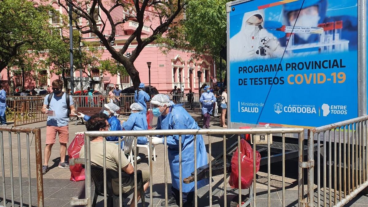Cuarto día de récord de casos de Covid-19 en Córdoba: se notificaron 2.885 positivos