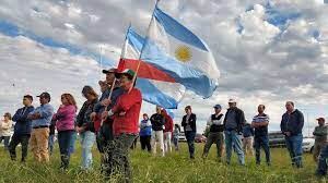 Tractorazo y movilización de agropecuarios Entre Ríos. TN.