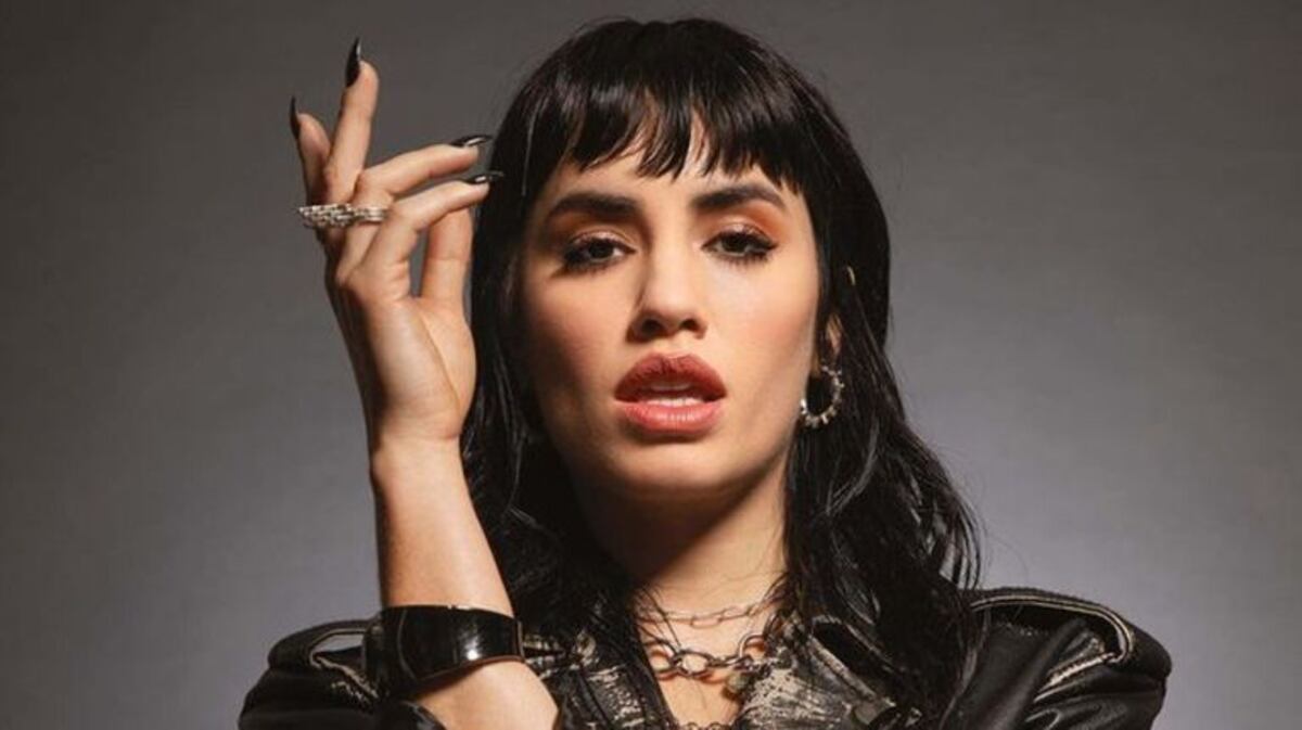 Lali Espósito se hizo un tatuaje del logo de “Disciplina” a días de su show en el Movistar Arena