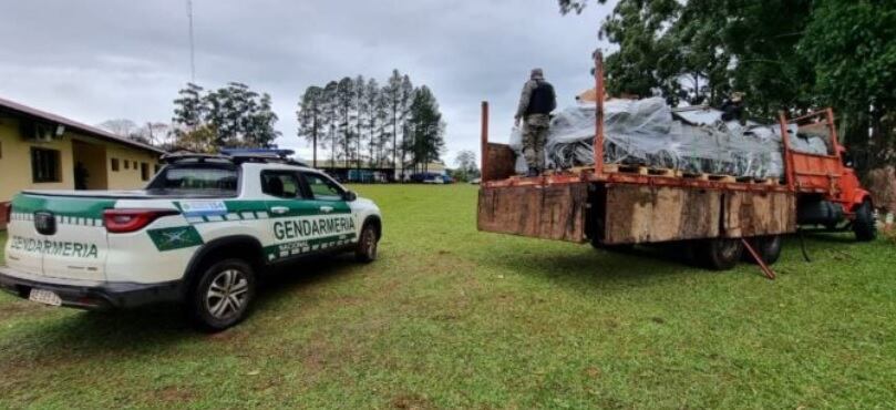 Contrabando en Bernardo de Irigoyen: secuestran un camión repleto de cables de alta tensión con un valor millonario.