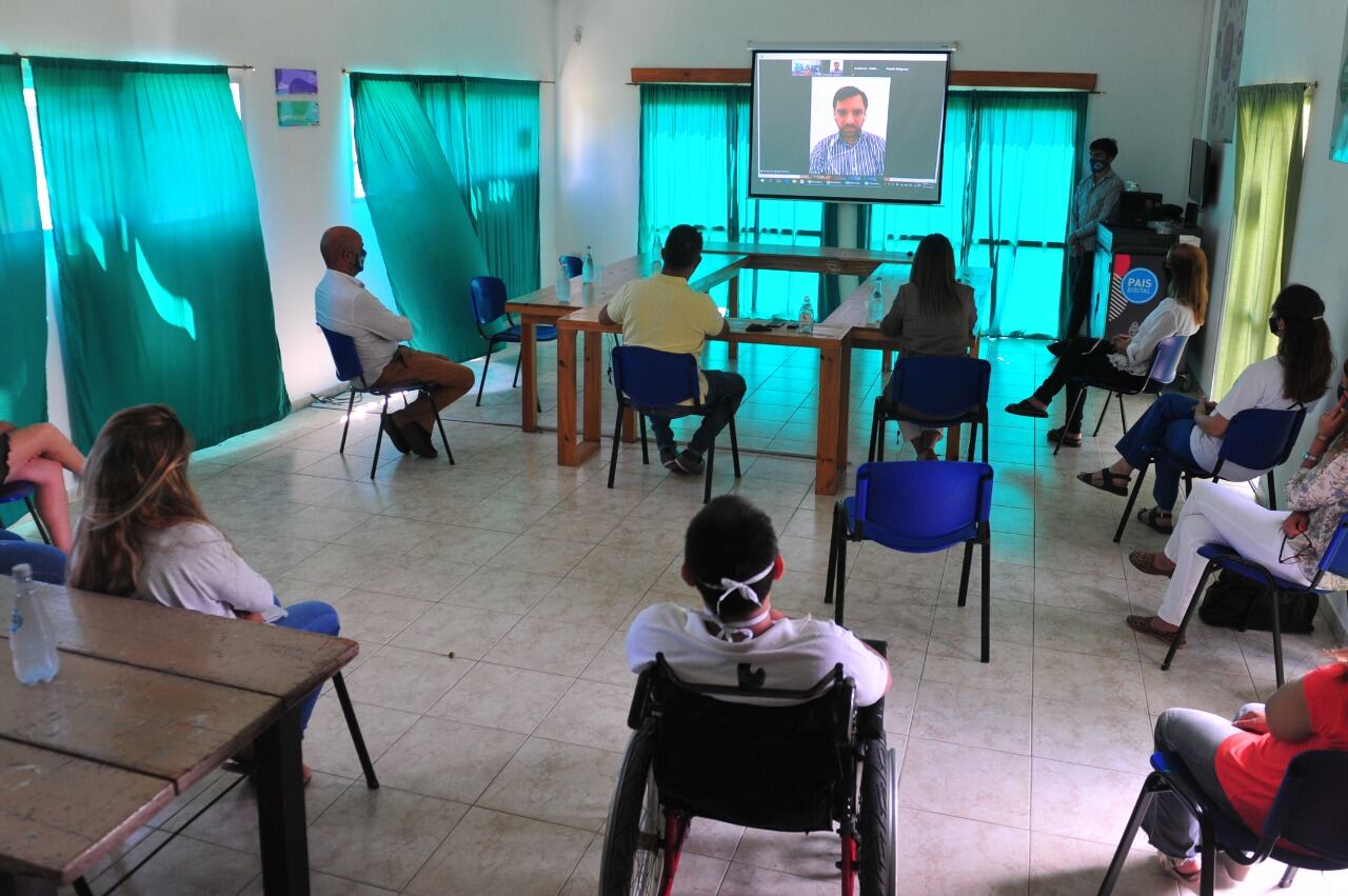 Pueblo General Belgrano inauguró oficina de empleo