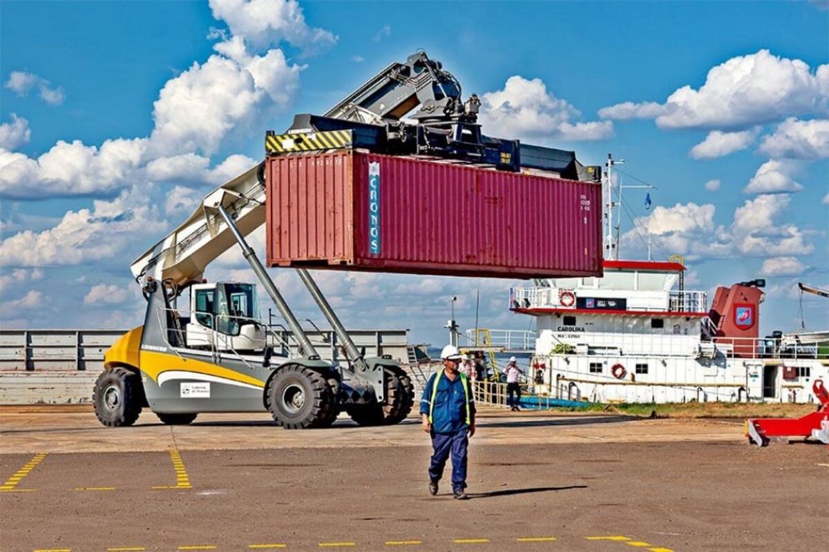 Tras 45 años, vuelve a funcionar el puerto de Posadas