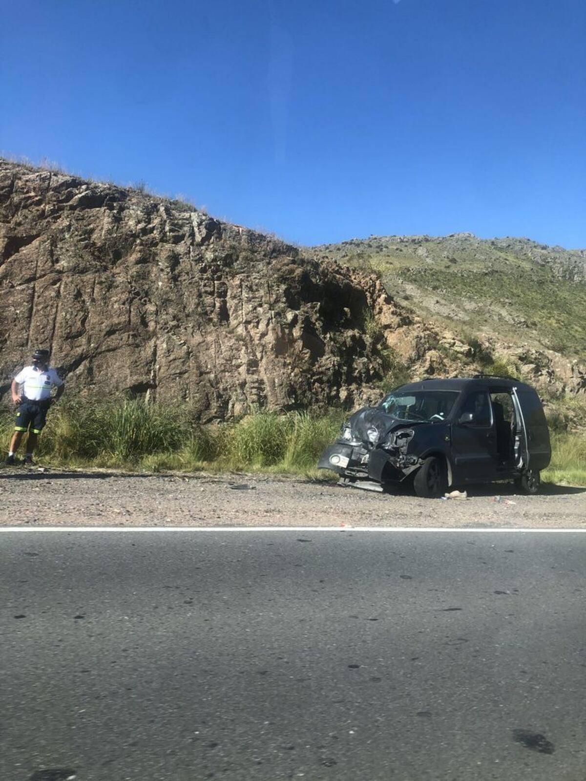 Choque fatal en Córdoba: una mujer falleció en un siniestro en Altas Cumbres
