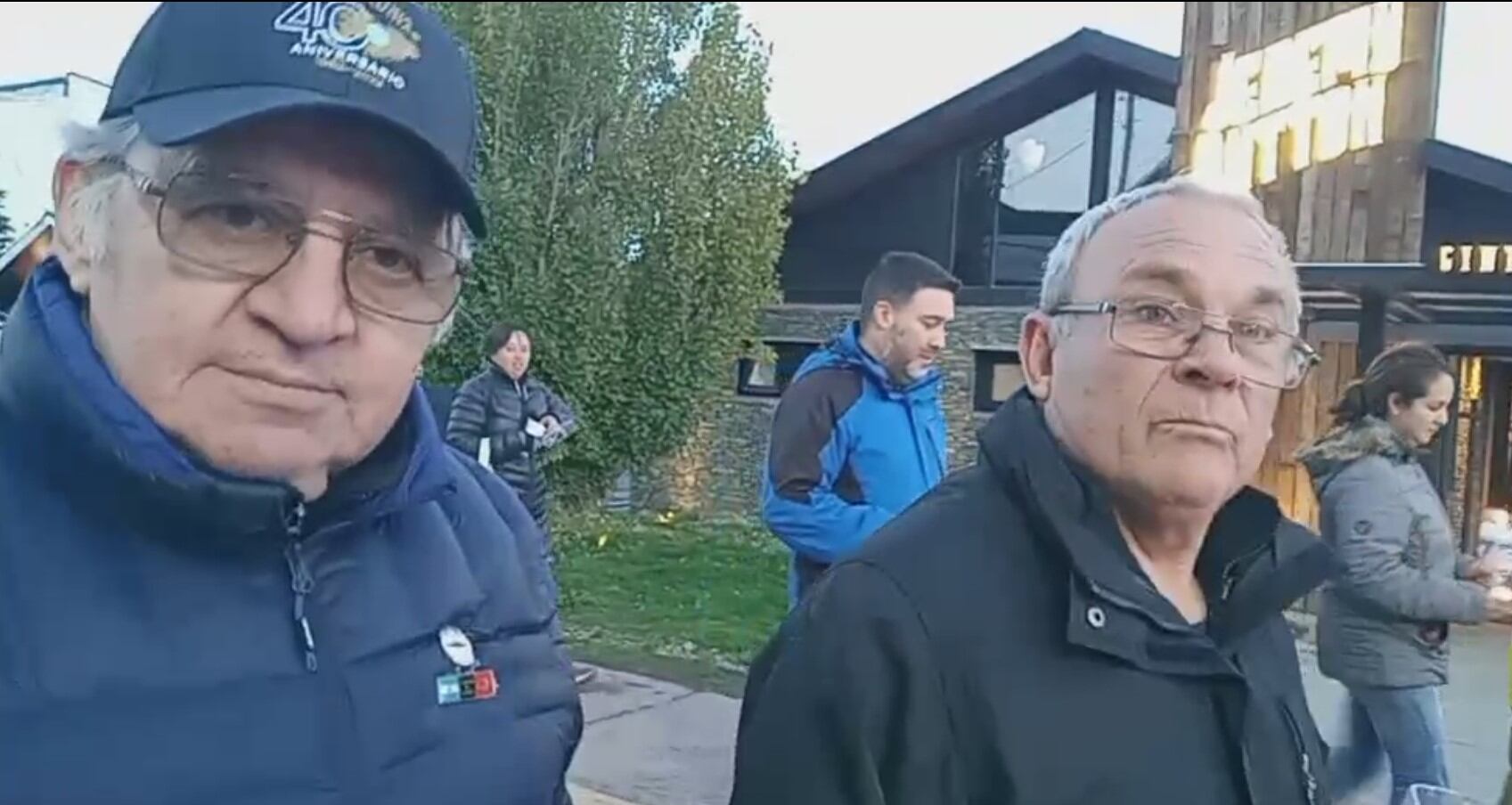 VGM Juan Vera y VGM Félix Romero - Marcha de antorchas homenaje a la tripulación del Crucero A.R.A "General Belgrano".