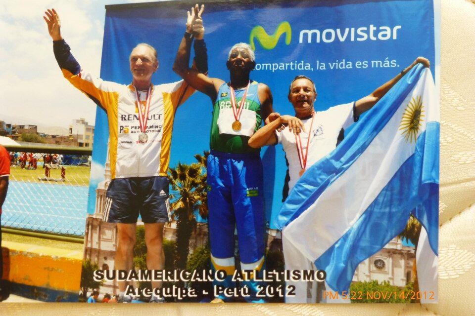 Pipío Fernández, podio en el Sudamericano 2012.