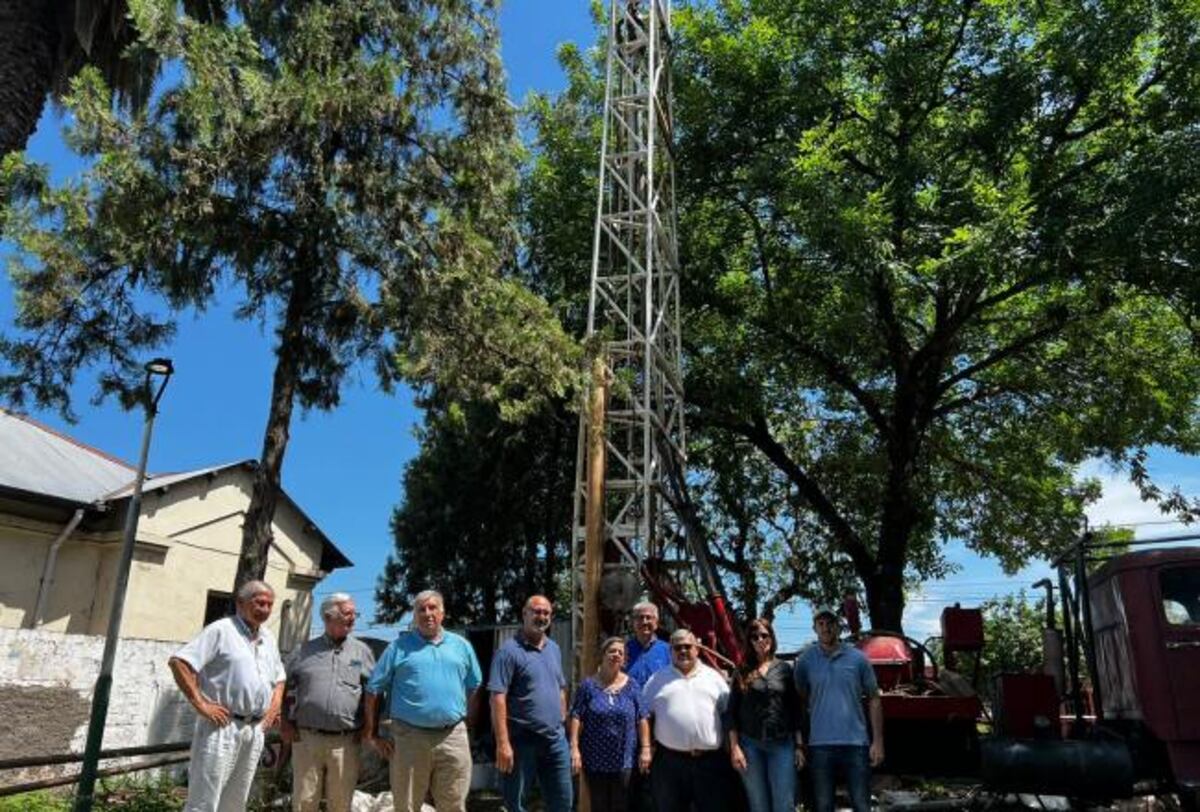 La SAT inició la perforación de un pozo en Barrio El Bosque