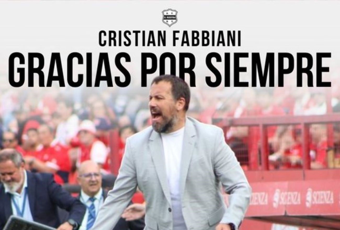 Cristian “Ogro” Fabbiani dejó de ser entrenador de Riestra. (Prensa Riestra)