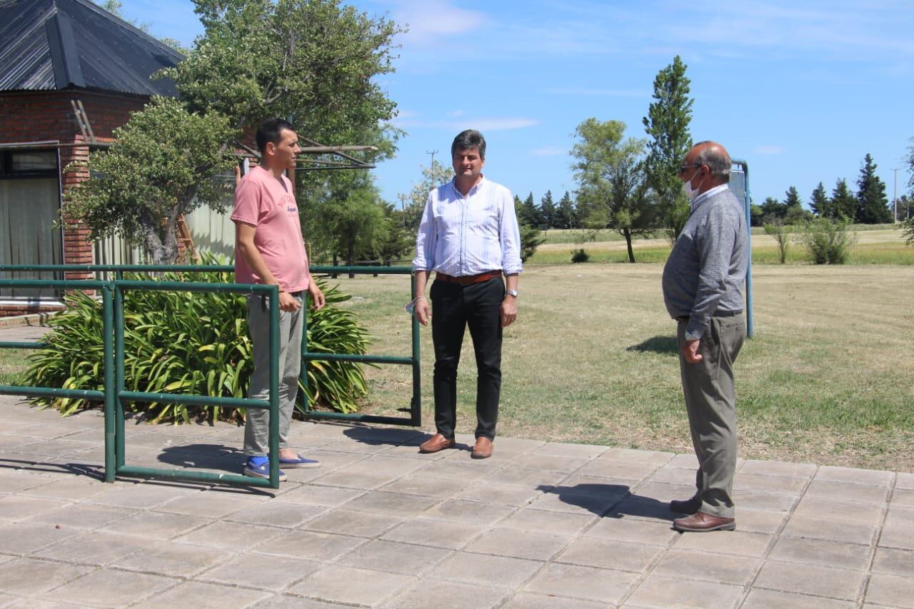 Visita del intendente Carlos Sánchez al Aeródromo Municipal