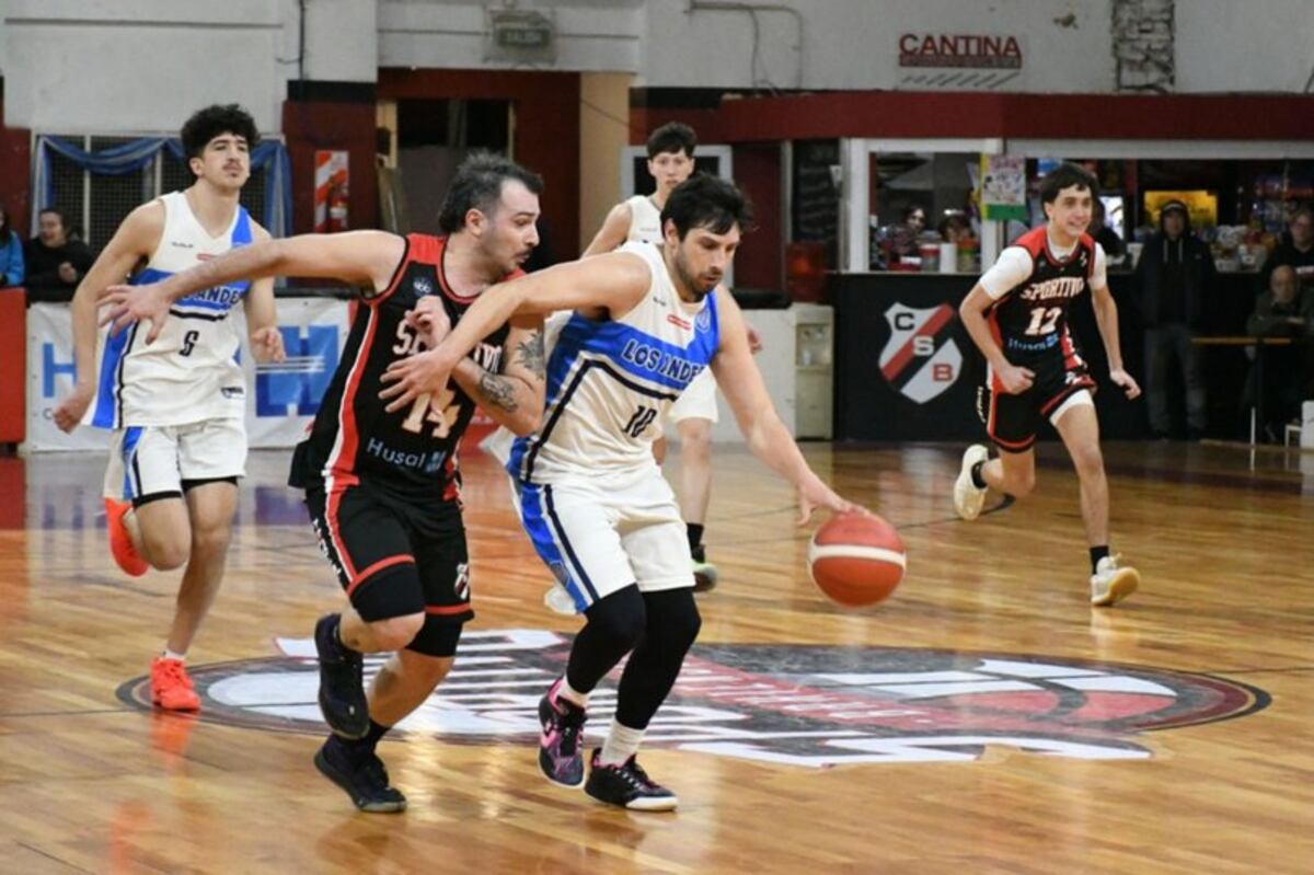 Básquet: por el torneo de Segunda uno de los invictos visita Punta Alta