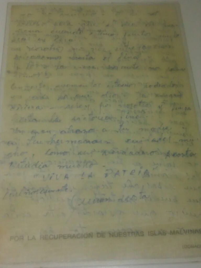 La carta que el combatiente formoseño le escribió a su hijo Diego el 2 de junio de 1982 desde un refugio cerca de Monte Kent.