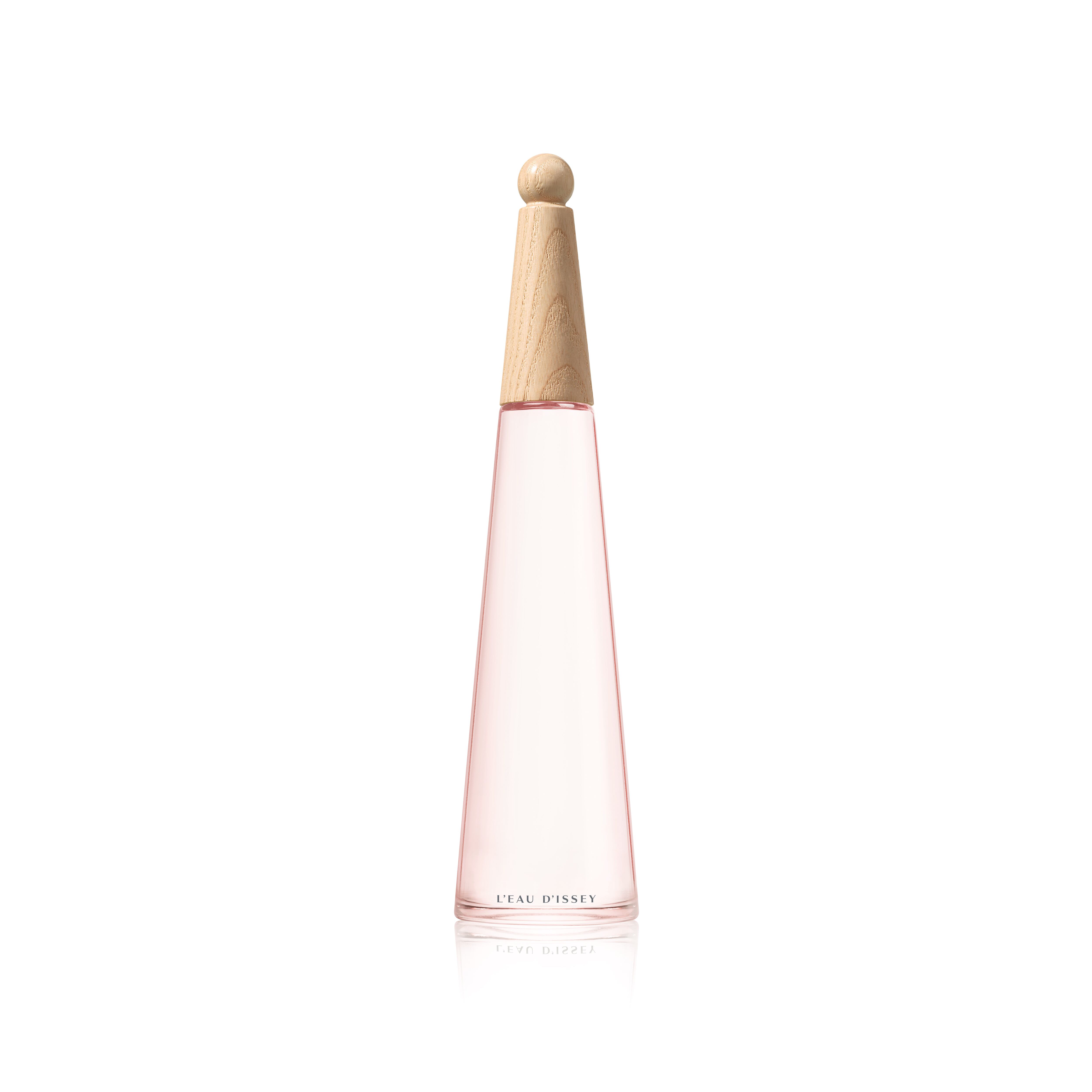 ISSEY MIYAKE. D’issey Pivoine