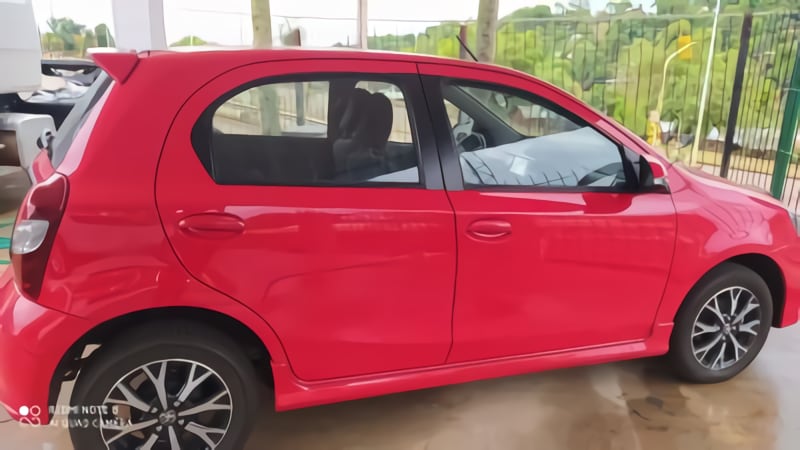 Un Toyota Etios rojo fue secuestrado también en la localidad misionera.