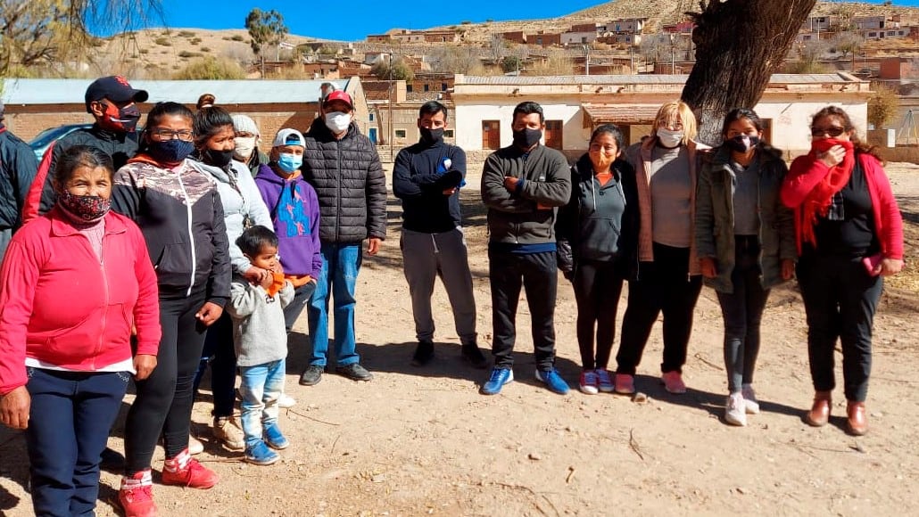 Candidatos y dirigentes puneños acompañaron a la diputada Haquim en su recorrida por la Puna.