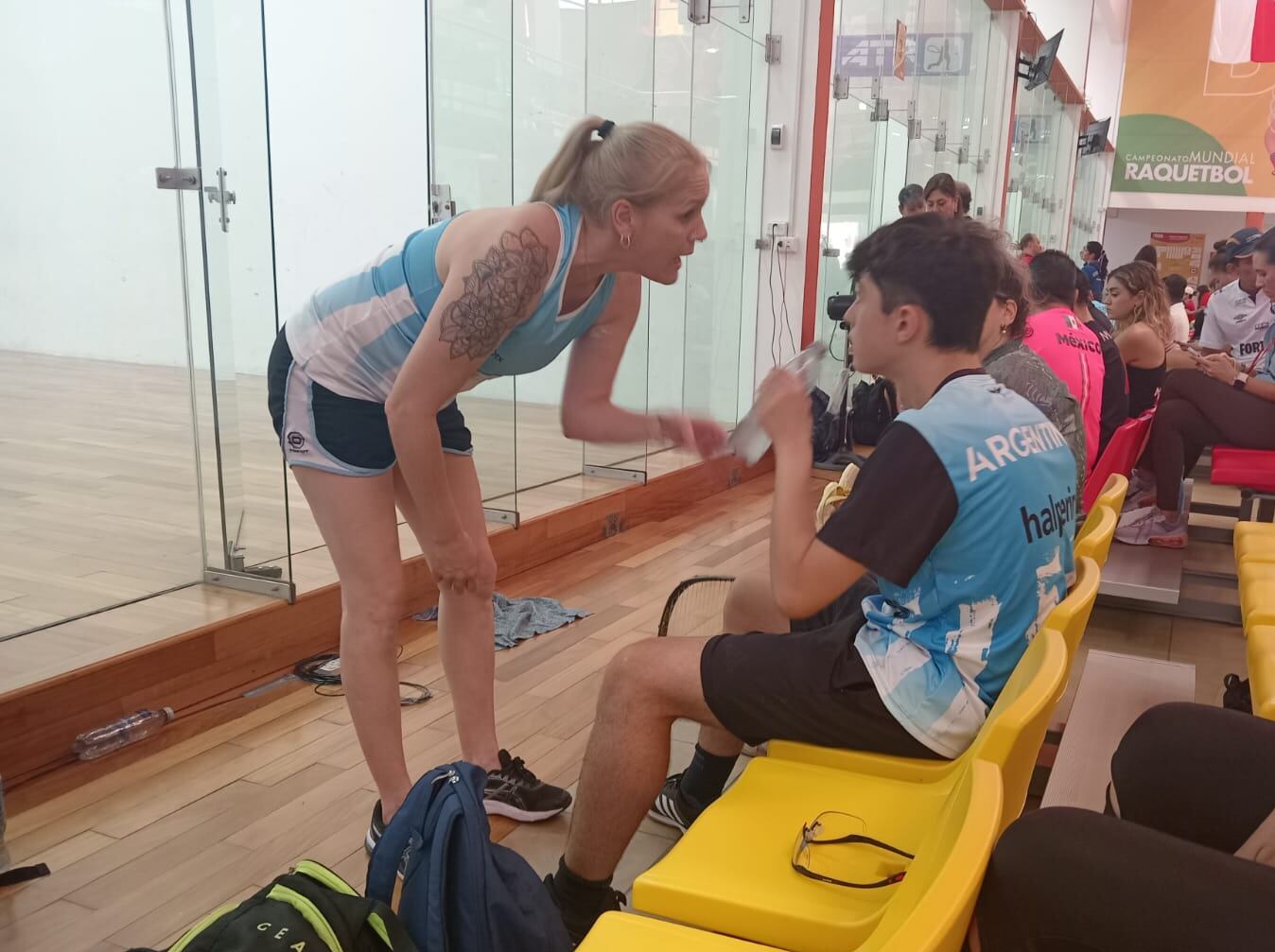 La entrenadora del equipo argentino Veronique Guillemehe destacó las condiciones de los jóvenes jugadores que compiten en Tarija en estos días.