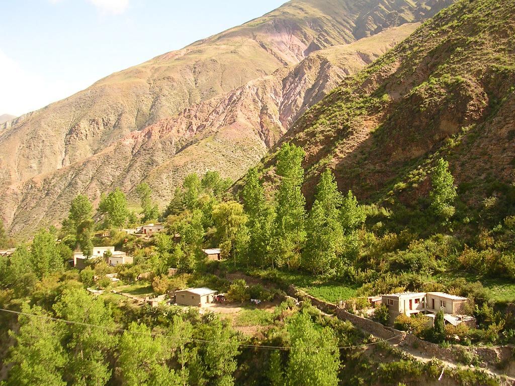 El escondido poblado de San Isidro, Iruya.