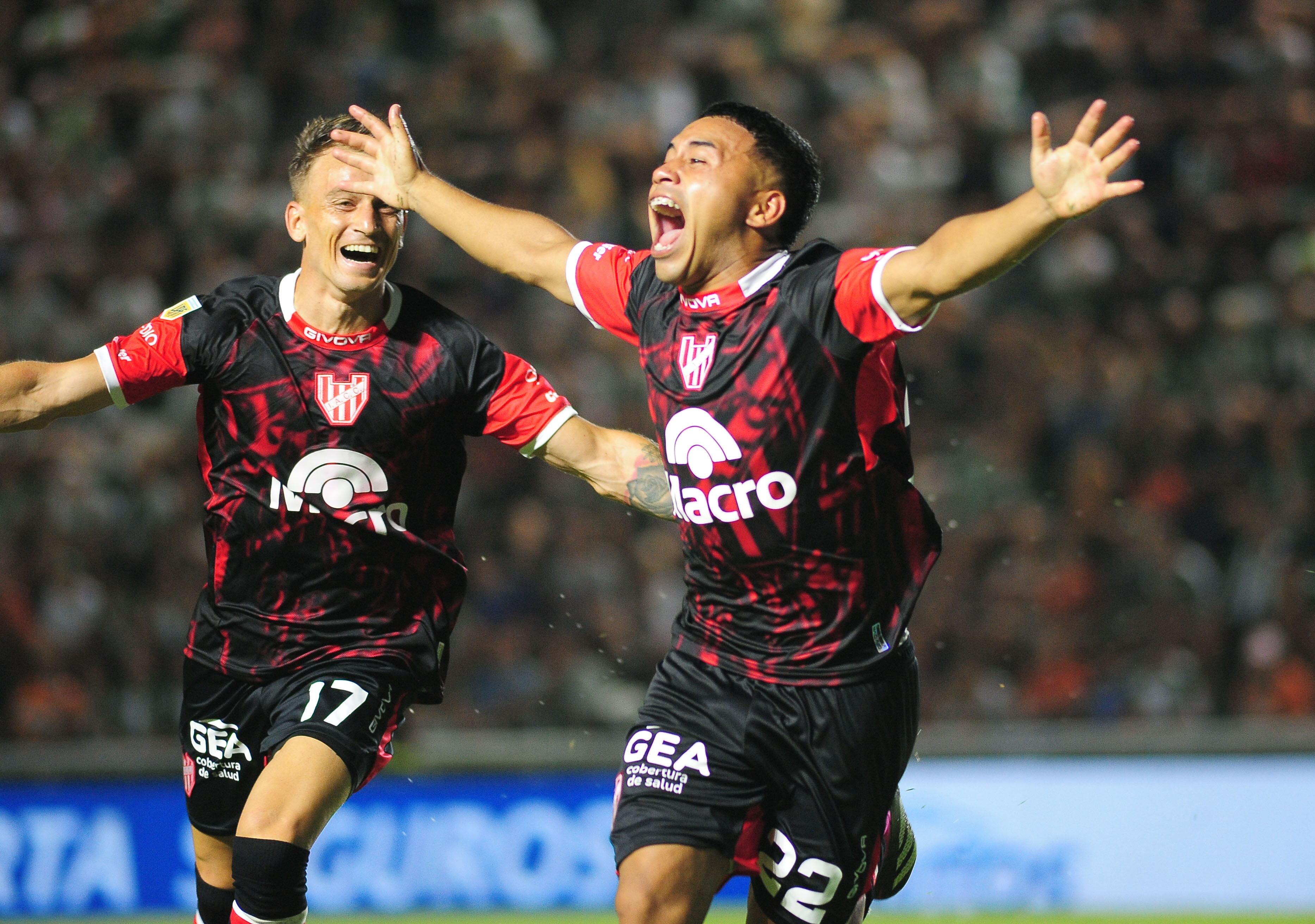 Damián Puebla, autor de dos goles para Instituto en el partido ante Banfield por la Copa de la Liga Profesional 2024. (Fotobaires)