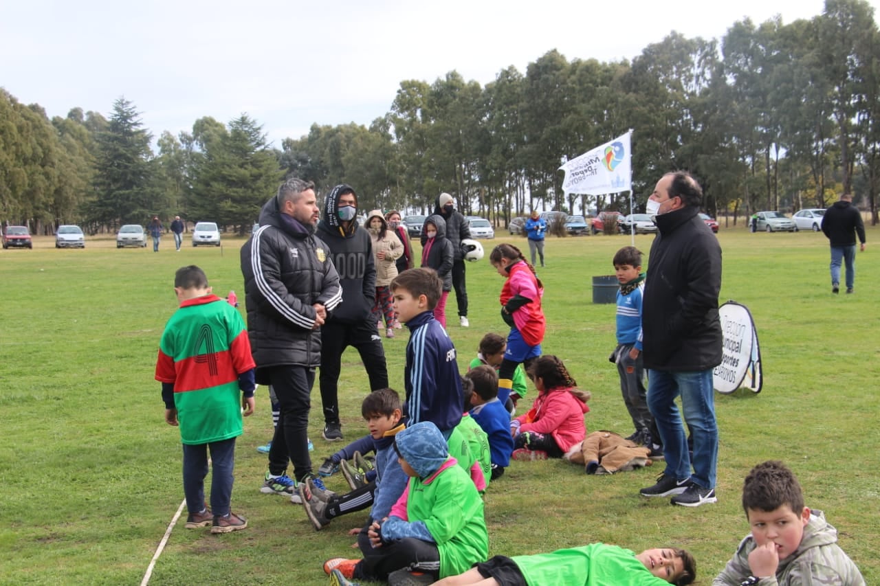 Encuentro barrial de fútbol infantil