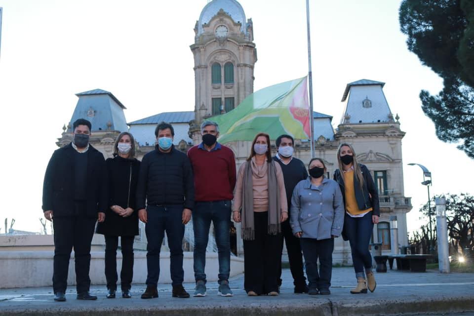 La UCR local presentó sus precandidatos