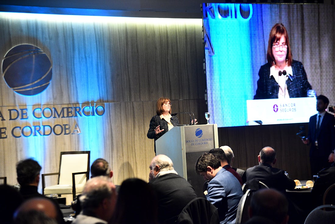 La presidenta del PRO, Patricia Bullrich, disertó frente a empresarios y dirigentes de Juntos por el Cambio. (Pedro Castillo)