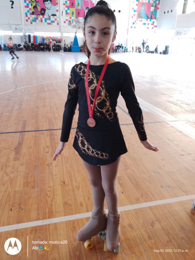 Patinadoras de Olimpo de Tres Arroyos presentes en el 5to Torneo Interclubes de Mar del Plata