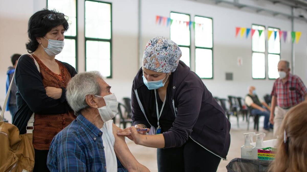 Santa Fe superó los 600.000 casos de coronavirus y sumó 14 muertes