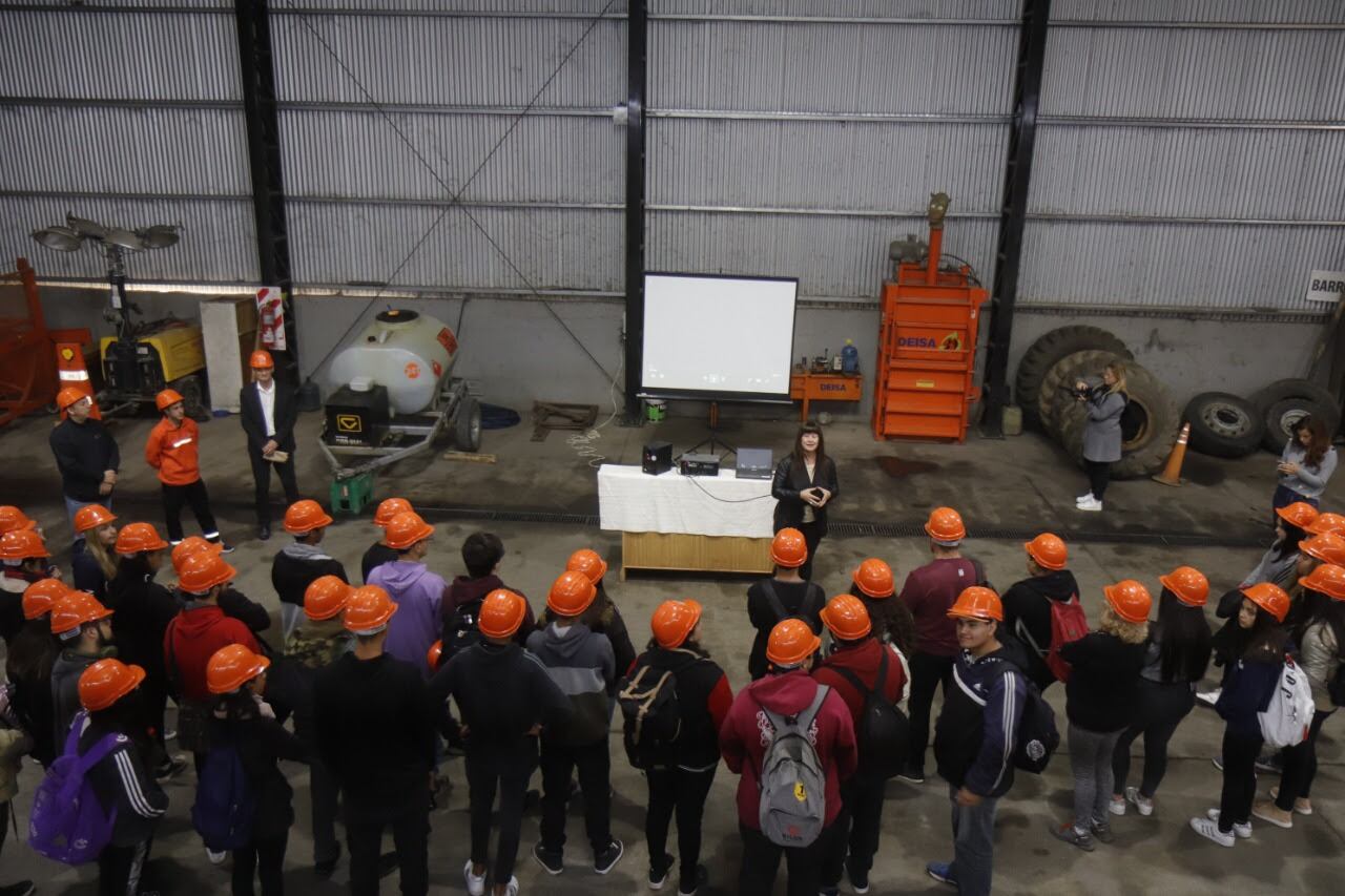 Centro Ambiental en Carlos Paz. Visita de la Escuela Carande Carro