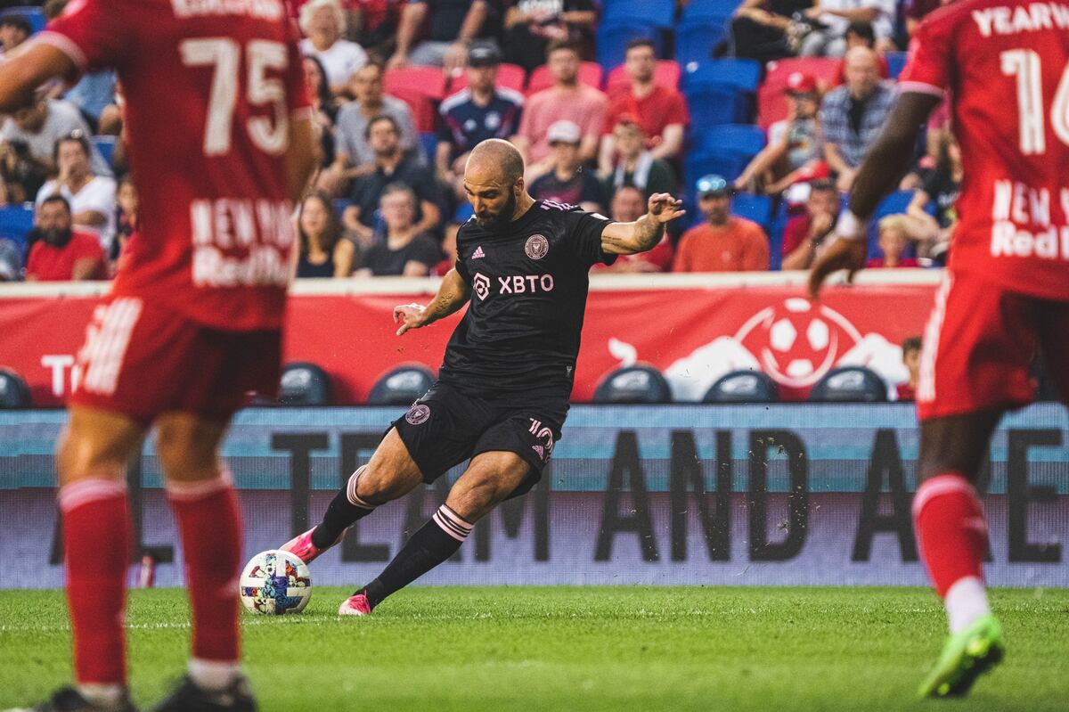 Video: el increíble golazo de tiro libre de Gonzalo Higuaín en la MLS