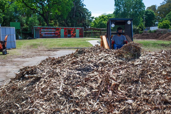 Compostaje de restos verdes en la Ciudad: cómo convertir los residuos otra vez en recursos.