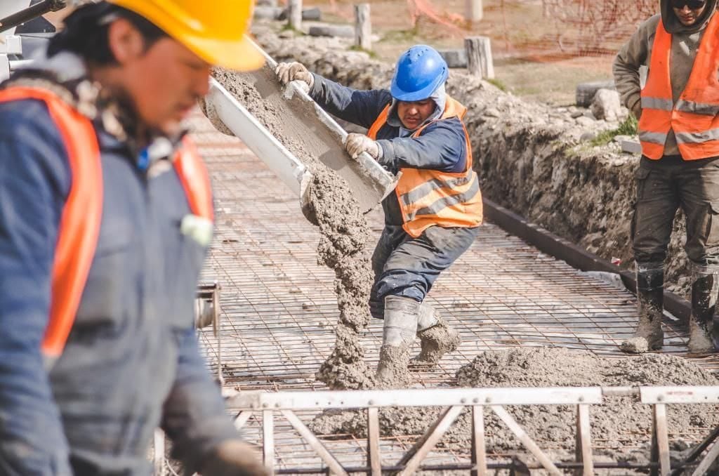 Obras: continúa la construcción de la bicisenda Pensar Malvinas