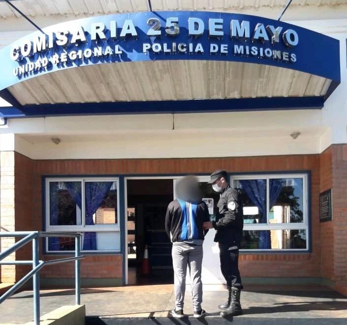 Dos hombres detenidos y un arma de fuego secuestrada en varios procedimientos. Policía de Misiones