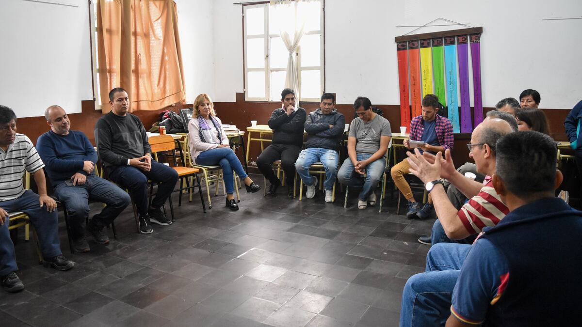 Fellner promete apoyo a cooperativas para promover la generación de empleo