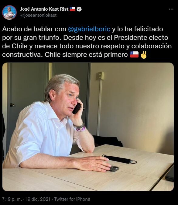 José Antonio Kast asumió la derrota y felicitó a Boric.